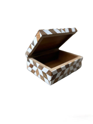 Retro Memory Box