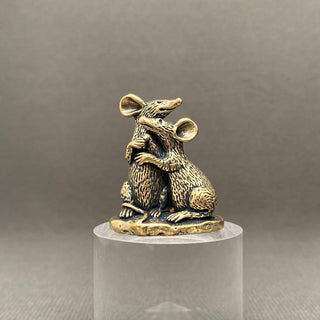 Mouse Couple Brass Desktop Figurine