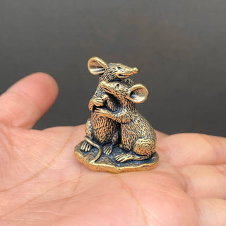 Mouse Couple Brass Desktop Figurine