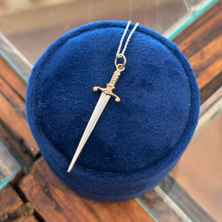 Dainty Dagger Sword Necklace