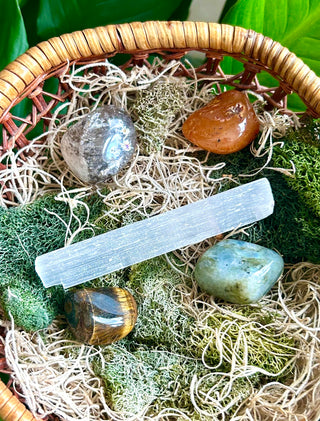 New Moon Crystal Set