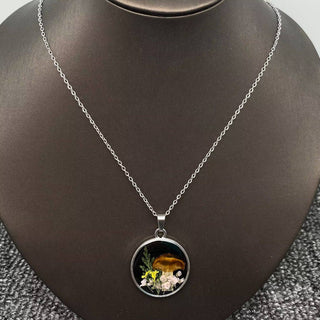 Dried Flower & Mushroom Round Charm Necklace