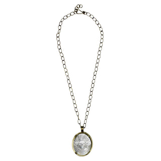 Zahara Pendant Necklace w/ Mother of Pearl Flower