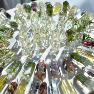 Mini Floral Crystal Tower Obelisk - Lavender Stalk